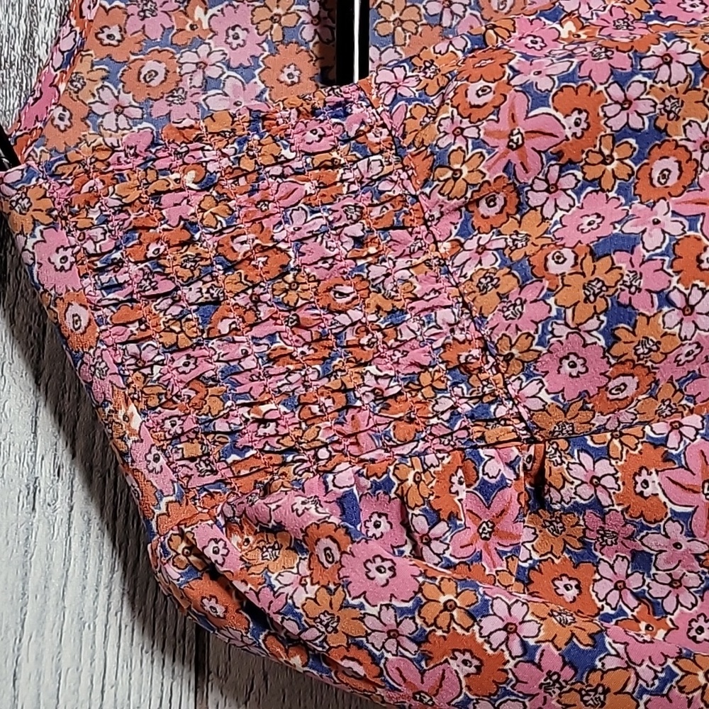 Sanctuary Floral Button Down Shirt Size Medium - Picture 5 of 8